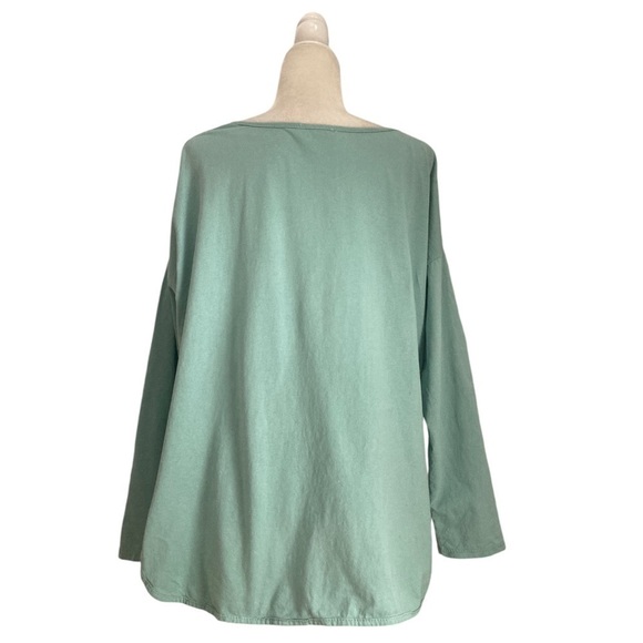 Florencia Two Tone Pullover Top in Seafoam Green Long Sleeves Italian Fabric - Picture 4 of 6